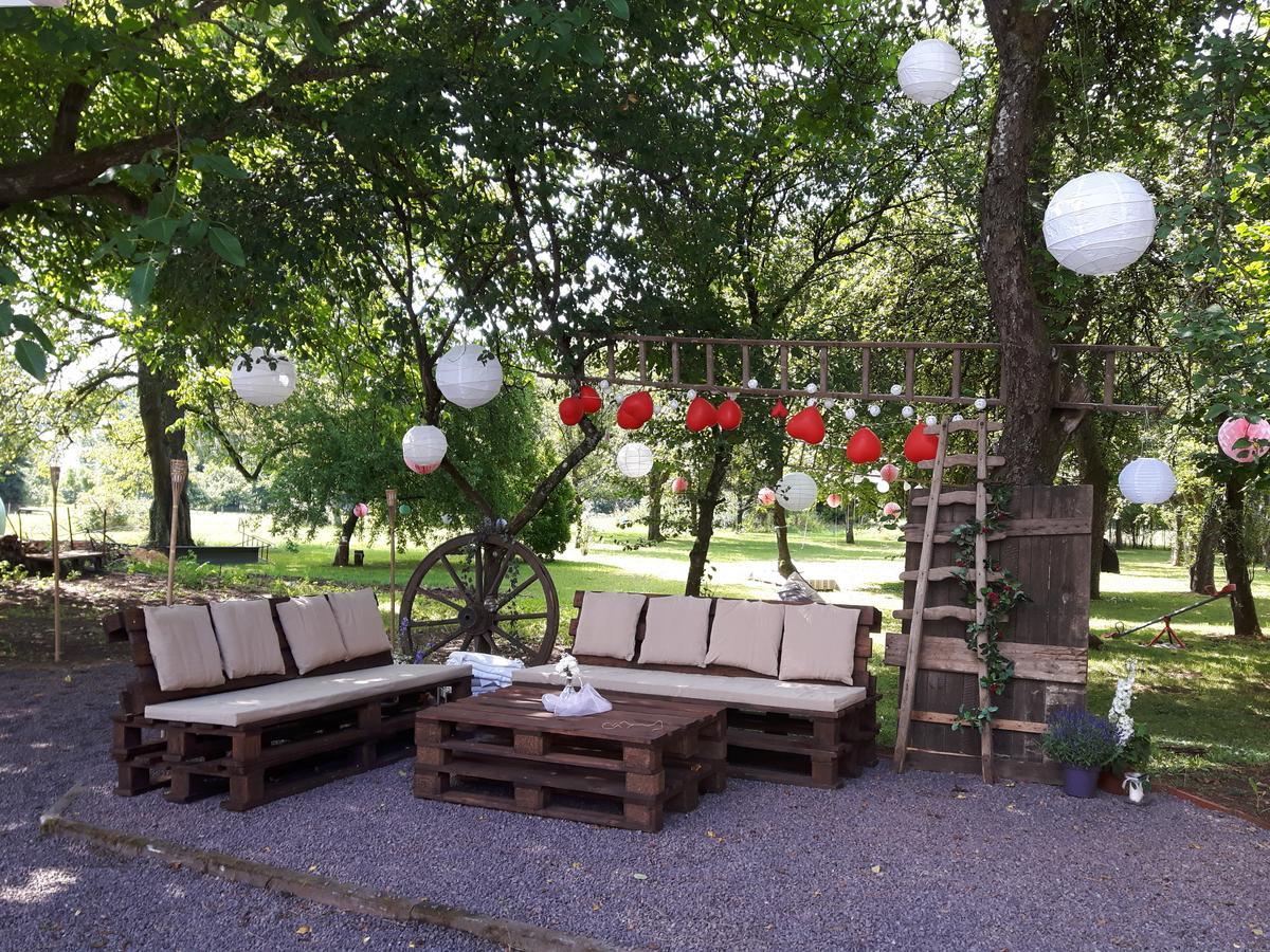 Locvillare Wadern Buitenkant foto